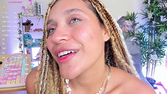 natty romanof 18 online show from January 8, 6:31 pm