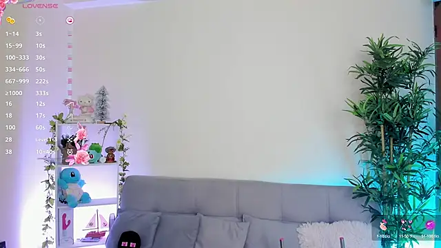 natty romanof 18 online show from February 4, 12:33 pm