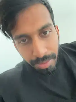 Snapshot of skinny__boy__ chatting on December 12, 7:37 pm skinny boy online show from December 12, 7:37 pm