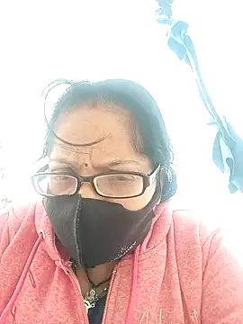 Snapshot of heenage chatting on December 24, 6:44 am heenage online show from December 24, 6:44 am