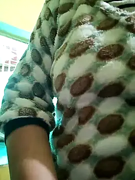 heenage online show from December 4, 2:54 am