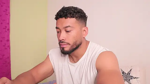 freddsexxx online show from November 5, 1:44 pm