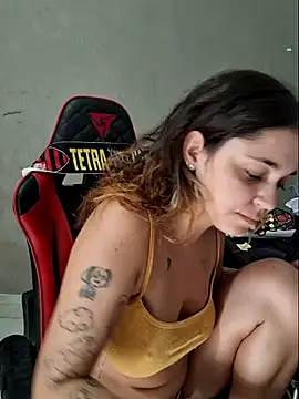 luuhcat09 online show from April 30, 12:00 pm