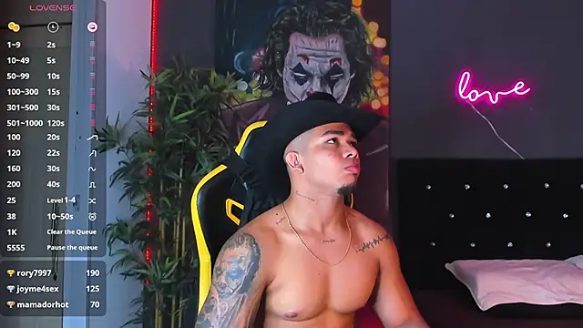 Snapshot of jordan_mayers02 chatting on February 25, 1:06 pm jordan mayers02 online show from February 25, 1:06 pm