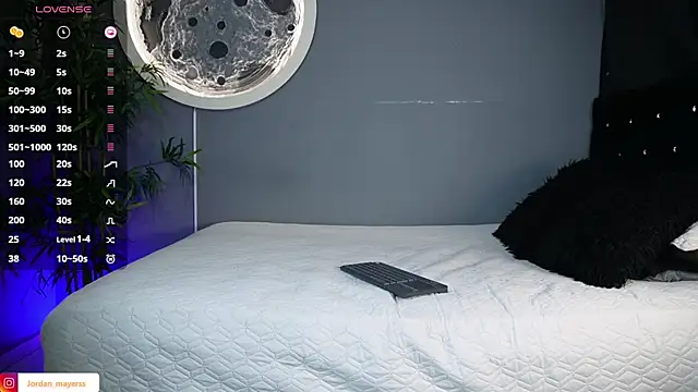 Snapshot of jordan_mayers02 chatting on June 12, 10:03 am jordan mayers02 online show from June 12, 10:03 am
