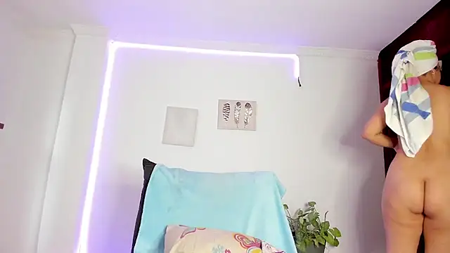 anniesweet- online show from November 10, 1:43 pm