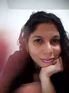 Snapshot of Carliina_Soussa chatting on February 12, 4:23 am Carliina Soussa online show from February 12, 4:23 am