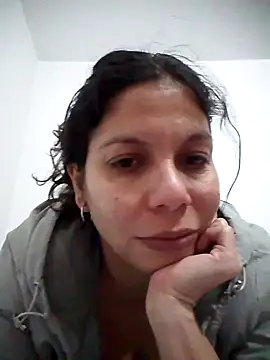 Snapshot of Carliina_Soussa chatting on February 15, 12:59 am Carliina Soussa online show from February 15, 12:59 am