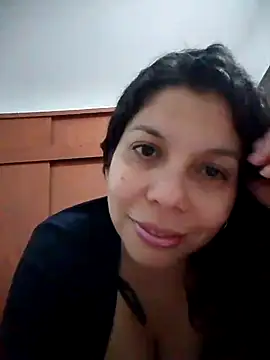 Snapshot of Carliina_Soussa chatting on March 11, 11:15 pm Carliina Soussa online show from March 11, 11:15 pm