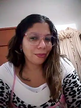 Carliina Soussa online show from January 15, 10:35 pm