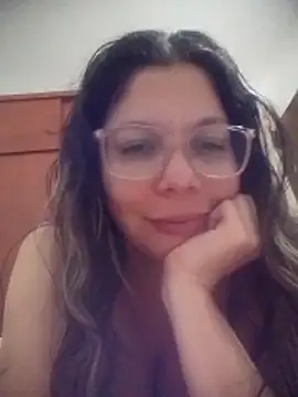 Snapshot of Carliina_Soussa chatting on May 18, 5:13 am Carliina Soussa online show from May 18, 5:13 am
