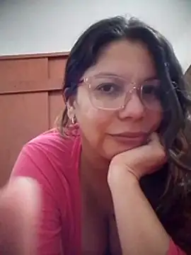 Snapshot of Carliina_Soussa chatting on June 14, 11:40 pm Carliina Soussa online show from June 14, 11:40 pm