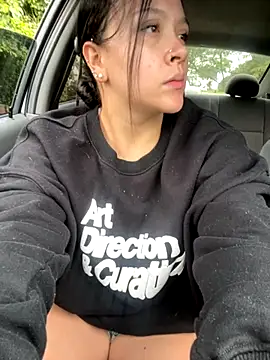 Abigail Cowen online show from November 16, 2:33 pm