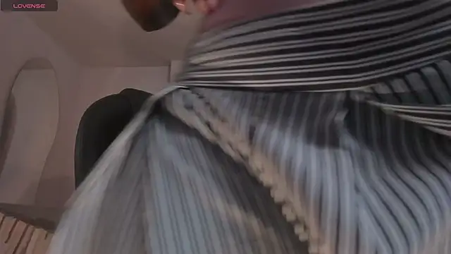 SavannahStorm online show from December 15, 12:53 pm