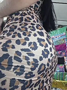 Snapshot of Katia_sweetx chatting on May 6, 1:49 pm Katia sweetx online show from May 6, 1:49 pm