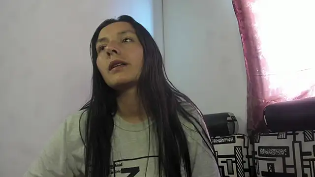 Nathaly love96 online show from April 24, 7:38 pm