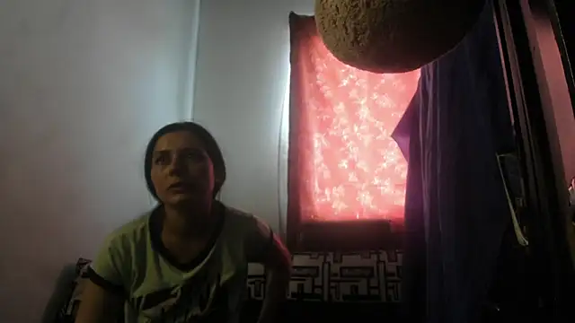 Nathaly love96 online show from May 16, 7:23 pm