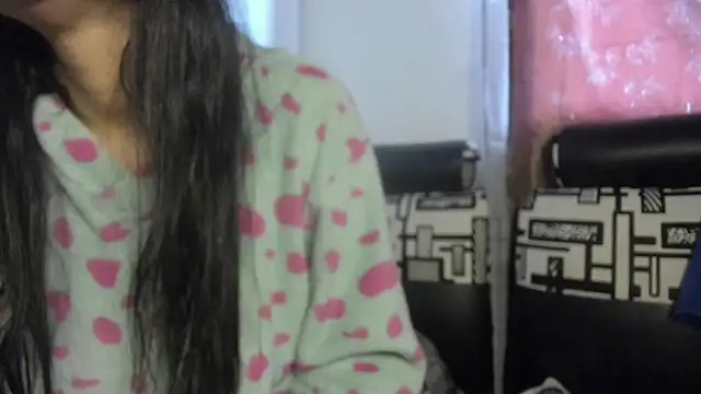 Nathaly love96 online show from June 6, 11:26 am