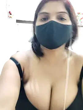 Snapshot of illay_love chatting on October 31, 7:15 pm illay love online show from October 31, 7:15 pm