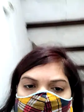 Snapshot of illay_love chatting on November 19, 5:40 am illay love online show from November 19, 5:40 am