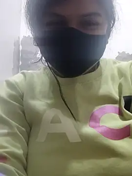 illay love online show from December 19, 5:25 am