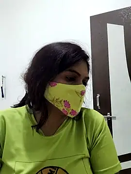 illay love online show from February 24, 5:22 pm