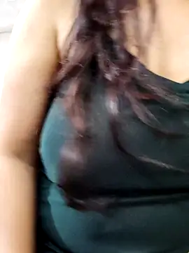 illay love online show from March 10, 4:56 pm