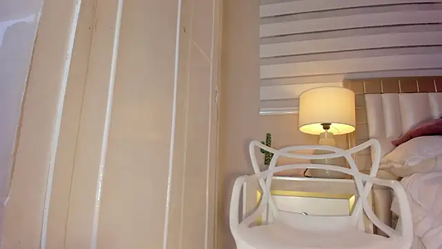 zoe sky  online show from February 11, 11:54 pm