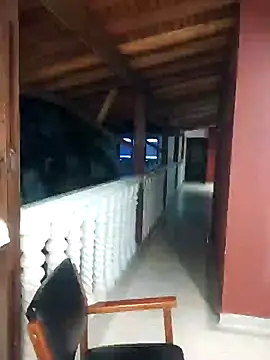 Snapshot of Adel_Nesbiit chatting on February 5, 1:04 am Adel Nesbiit online show from February 5, 1:04 am