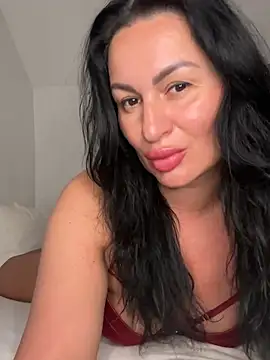 Helena7077 online show from June 13, 10:29 pm