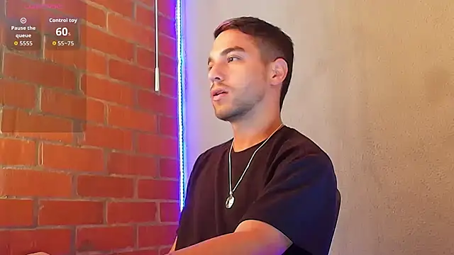 Leandro valenzuela online show from February 5, 3:49 pm