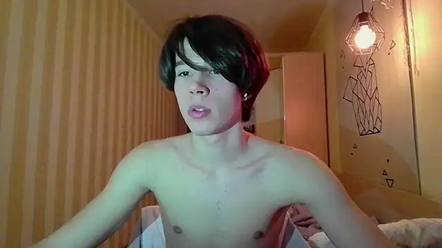 Snapshot of gayGamogey chatting on March 10, 9:18 pm gayGamogey online show from March 10, 9:18 pm