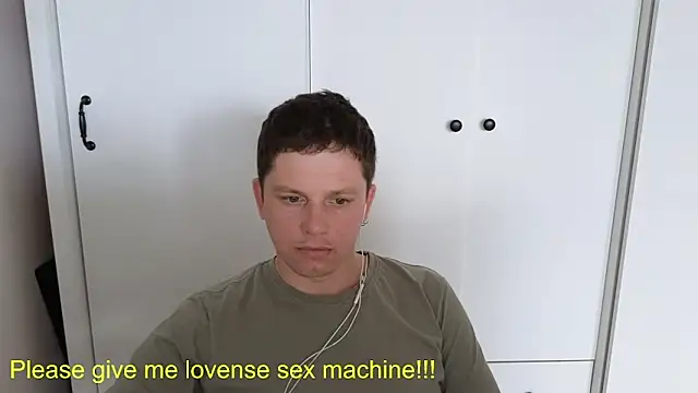 BigL0ve online show from April 26, 3:48 am
