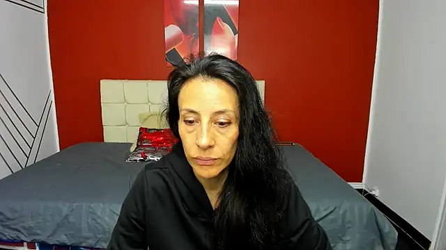 Snapshot of Abrillee1 chatting on February 14, 7:49 am Abrillee1 online show from February 14, 7:49 am