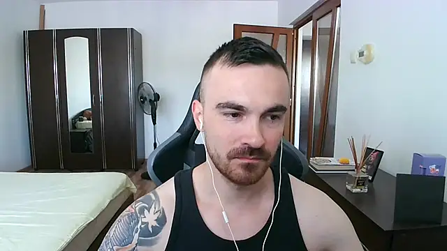 Snapshot of mu5clemania2 chatting on July 23, 7:28 am mu5clemania2 online show from July 23, 7:28 am