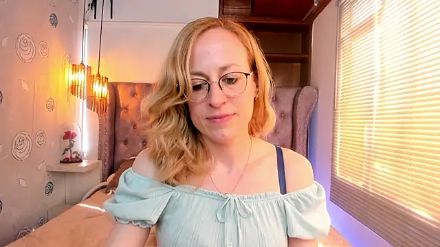 Snapshot of SammySanders chatting on January 9, 8:22 pm SammySanders online show from January 9, 8:22 pm