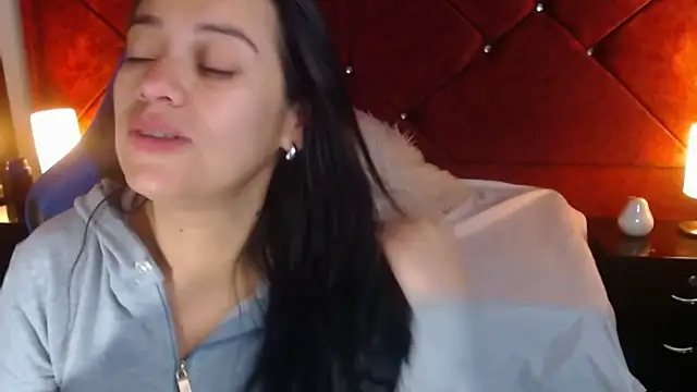 Julietacollins06 online show from March 12, 1:17 pm