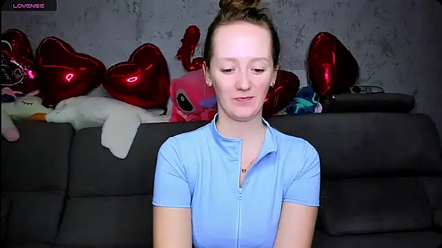 Snapshot of DreameSoul chatting on February 17, 3:51 pm DreameSoul online show from February 17, 3:51 pm