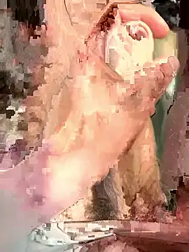 Snapshot of Jan4576 chatting on December 2, 9:39 pm Jan4576 online show from December 2, 9:39 pm