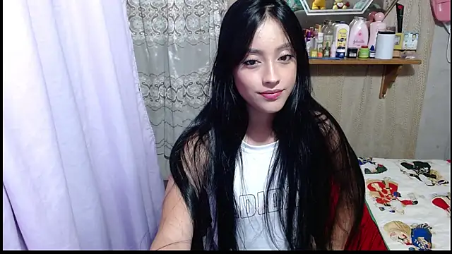 Snapshot of Lunawillis chatting on November 28, 10:34 pm Lunawillis online show from November 28, 10:34 pm