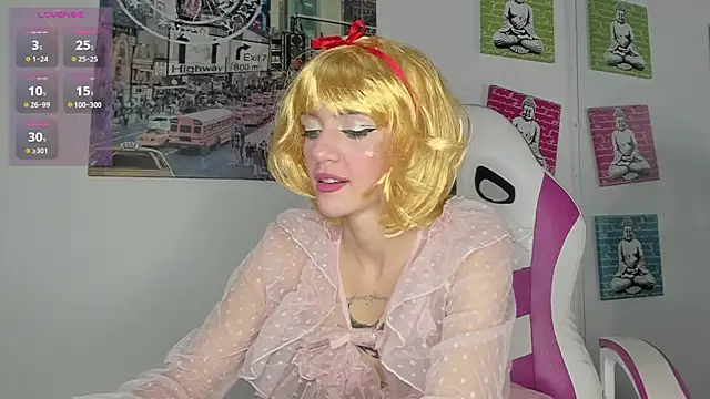 Snapshot of katt__black__ chatting on January 16, 10:34 pm katt black online show from January 16, 10:34 pm