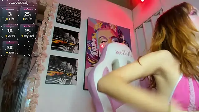 Snapshot of katt__black__ chatting on October 8, 9:01 pm katt black online show from October 8, 9:01 pm