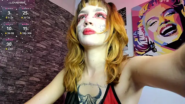 Snapshot of katt__black__ chatting on October 27, 8:57 pm katt black online show from October 27, 8:57 pm