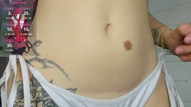 Snapshot of katt__black__ chatting on November 19, 8:53 pm katt black online show from November 19, 8:53 pm