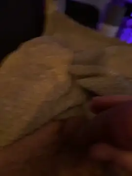 Snapshot of YoungCouple0604 chatting on January 16, 12:55 am YoungCouple0604 online show from January 16, 12:55 am