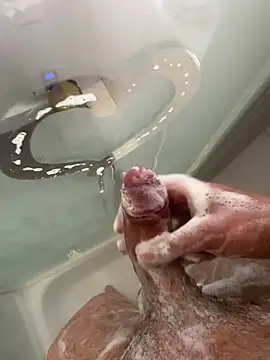 Snapshot of YoungCouple0604 chatting on October 7, 10:56 am YoungCouple0604 online show from October 7, 10:56 am