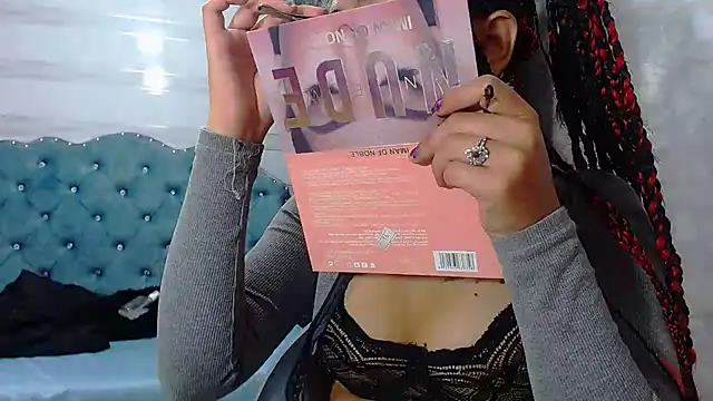 lily jamesx online show from February 13, 9:17 pm