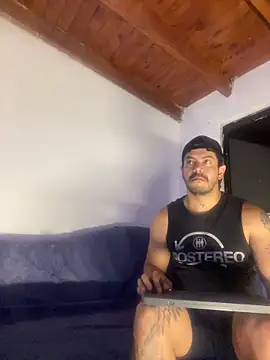 AndresSmith   online show from February 28, 8:26 am