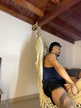 Snapshot of AndresSmith__ chatting on May 31, 9:38 pm AndresSmith online show from May 31, 9:38 pm