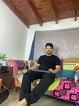 Snapshot of AndresSmith__ chatting on June 8, 1:28 am AndresSmith online show from June 8, 1:28 am